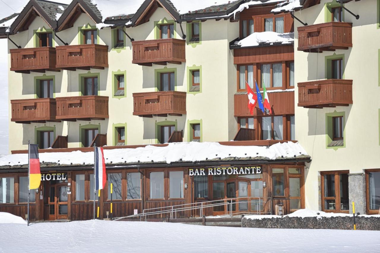 Hotel Interalpen Isolaccia Exterior foto